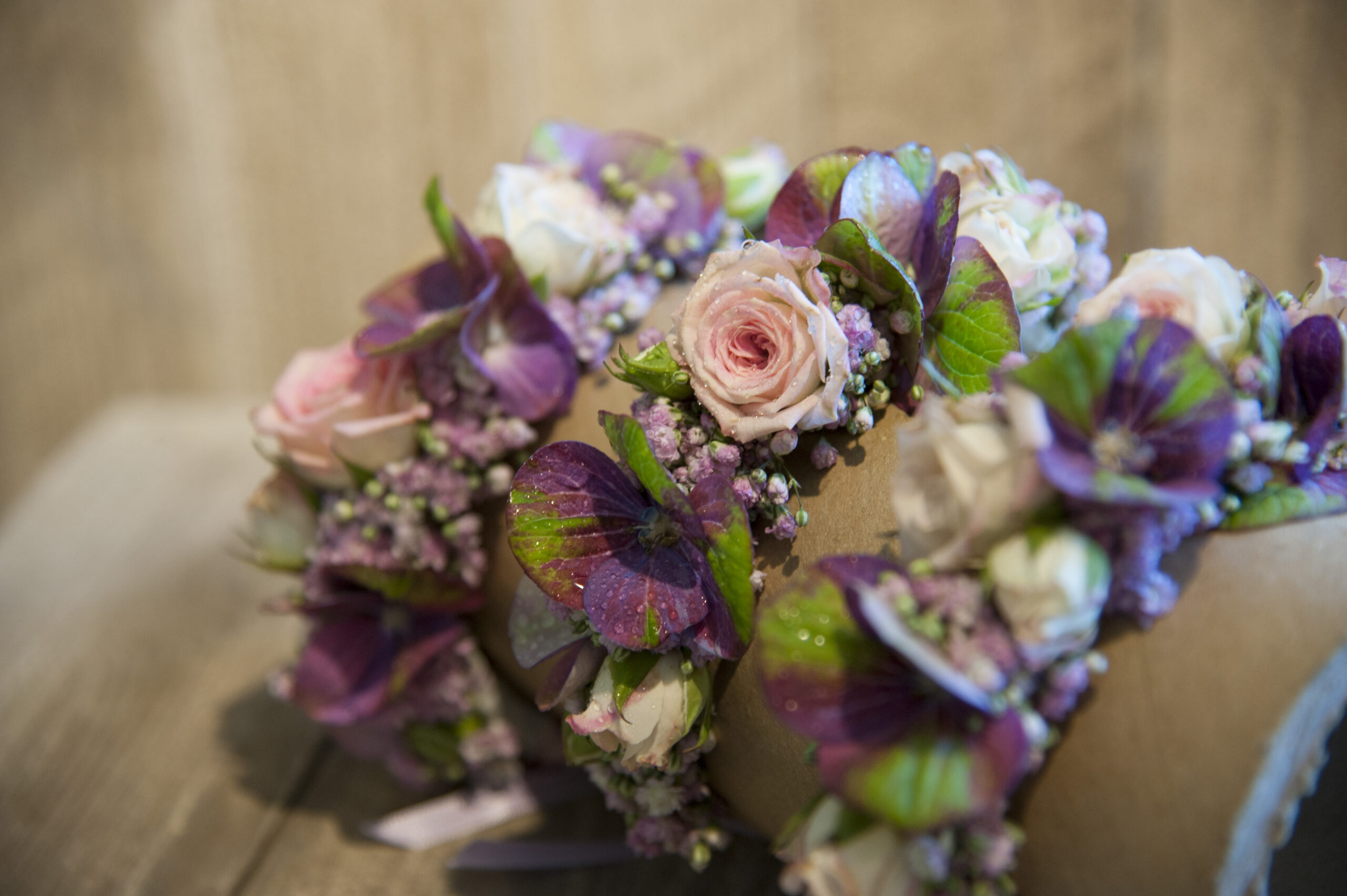 Hochzeitsfloristik – Blumenarmband